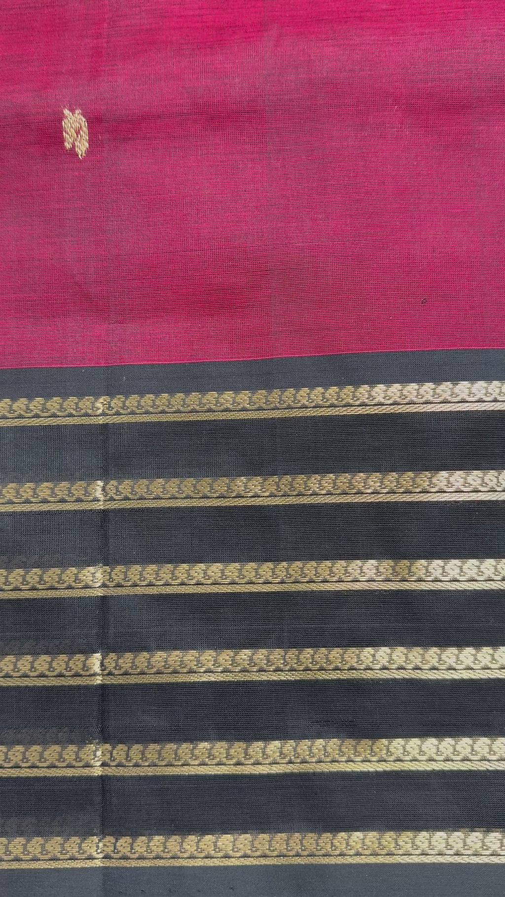 Handwoven deep magenta Silk Cotton Saree with Striped Border